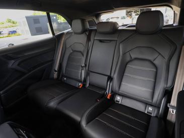Porsche Cayenne III Turbo Electric — photo 24