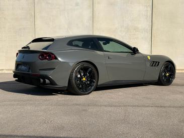 Ferrari GTC4Lusso T — photo 3