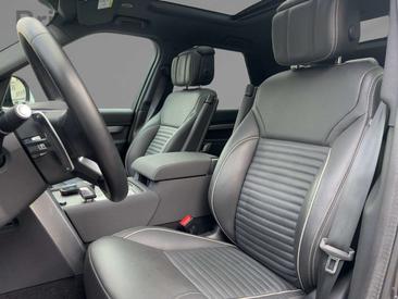 Land Rover Discovery D300 R-Dynamic SE — photo 6