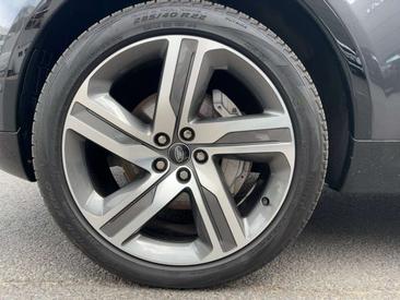 Land Rover Discovery D300 R-Dynamic SE — photo 11