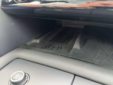 Land Rover Discovery D300 R-Dynamic SE — photo 16