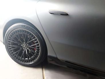 Mercedes EQS 53 — photo 13