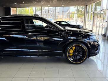 Lamborghini Urus S — photo 10