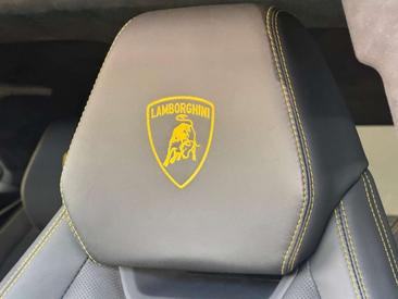Lamborghini Urus S — photo 22