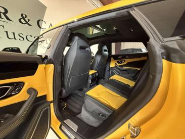 Lamborghini Urus S — photo 21