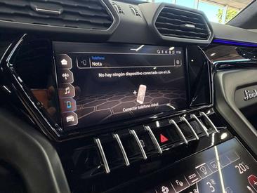Lamborghini Urus S — photo 35