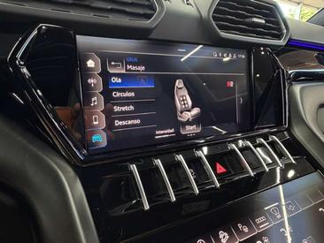 Lamborghini Urus S — photo 36