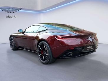 Aston Martin DB11 V8 — photo 6