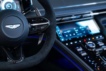 Aston Martin DB12 V8 — photo 7