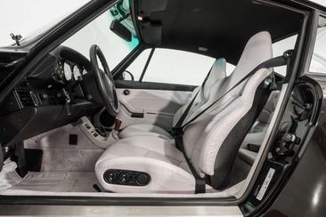 Porsche 911 Turbo S — photo 12