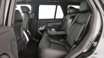Land Rover Range Rover D350 — photo 18