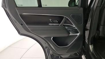 Land Rover Range Rover D350 — photo 21