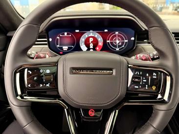 Land Rover Range Rover Sport SV — photo 26