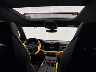 Lamborghini Urus SE — photo 6