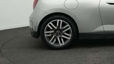 Mini 3 Portes Berline Cooper SE — photo 12