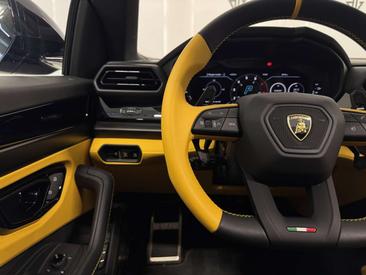 Lamborghini Urus SE — photo 15