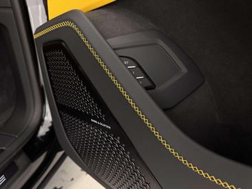Lamborghini Urus SE — photo 25