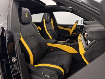 Lamborghini Urus SE — photo 26