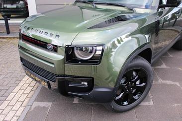 Land Rover Defender 130 D300 MHEV — photo 7