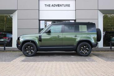 Land Rover Defender 130 D300 MHEV — photo 8
