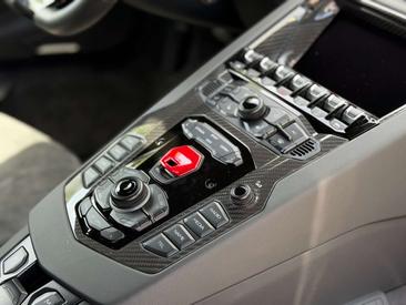 Lamborghini Aventador S — photo 37