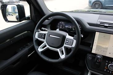 Land Rover Defender 130 D300 MHEV — photo 21