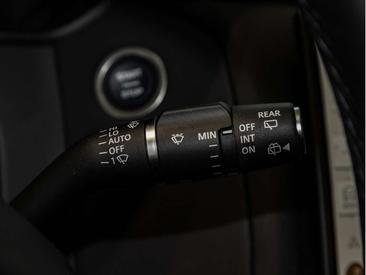 Land Rover Range Rover Velar D200 — photo 19