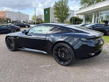 Aston Martin DB12 V8 — photo 2