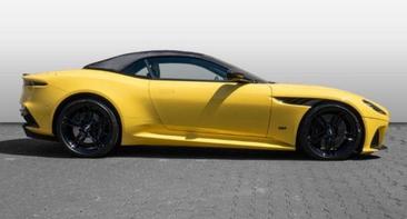 Aston Martin DBS Superleggera V12 — photo 3