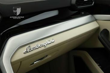 Lamborghini Urus S — photo 33