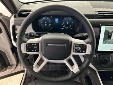 Land Rover Defender 110 Hard Top D250 — photo 16