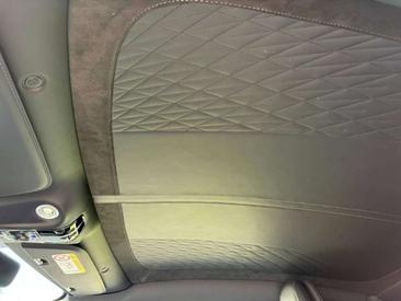 Aston Martin DB12 V8 — photo 16