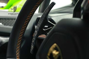 Lamborghini Huracán EVO — photo 22