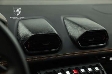 Lamborghini Huracán EVO — photo 25