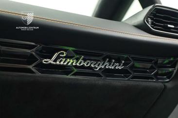 Lamborghini Huracán EVO — photo 36