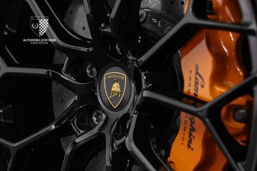Lamborghini Huracán EVO — photo 42