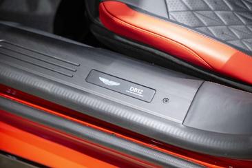 Aston Martin DB12 V8 — photo 23