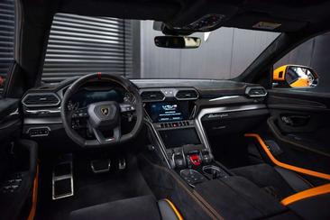 Lamborghini Urus Performante — photo 22