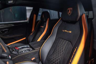 Lamborghini Urus Performante — photo 24
