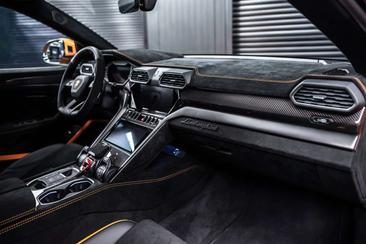 Lamborghini Urus Performante — photo 27