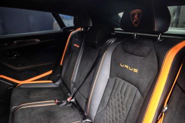 Lamborghini Urus Performante — photo 31