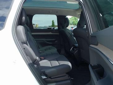 Volvo EX90 Twin Motor — photo 11