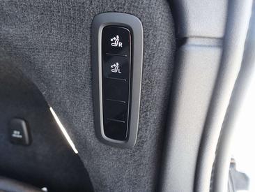 Volvo EX90 Twin Motor — photo 27