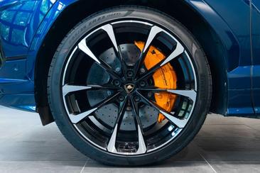 Lamborghini Urus S — photo 7