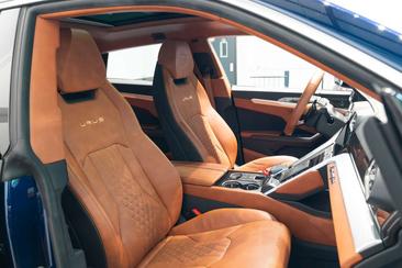 Lamborghini Urus S — photo 16