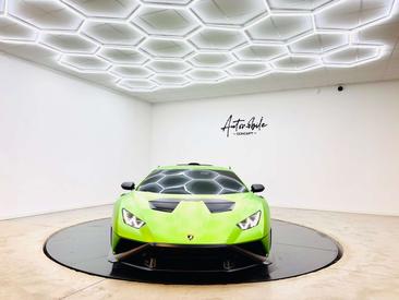 Lamborghini Huracán STO — photo 2