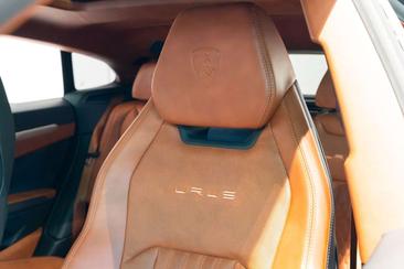 Lamborghini Urus S — photo 36