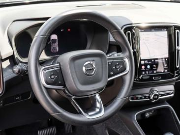 Volvo C40 Coupé SUV — photo 9