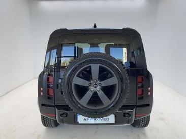 Land Rover Defender 90 D250 MHEV — photo 3