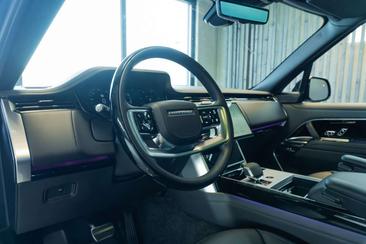 Land Rover Range Rover D350 — photo 9